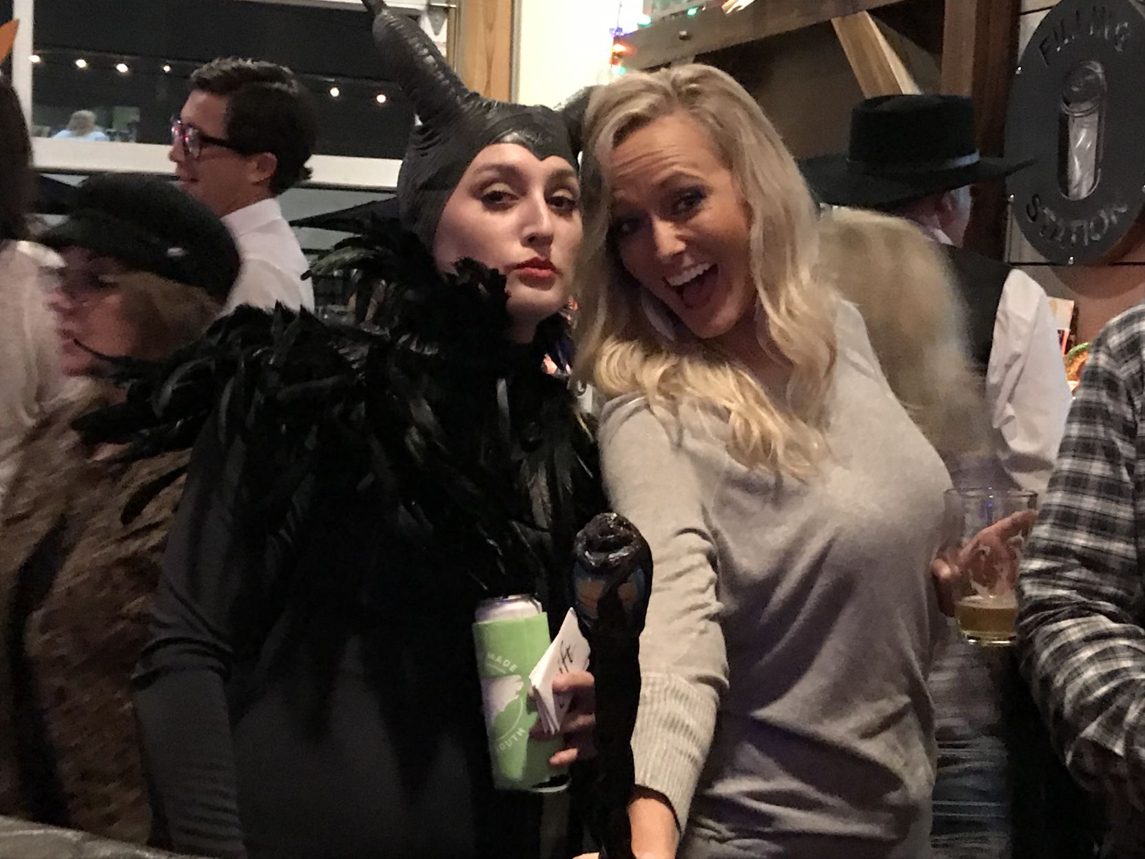 Night Out 1025-26 (147).JPG